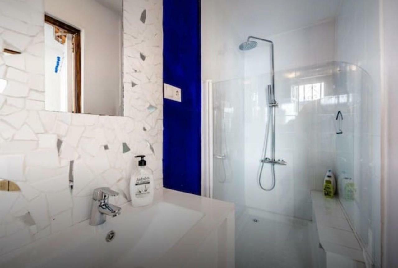 Charming House In The Historic Old Town Alicante Exterior foto